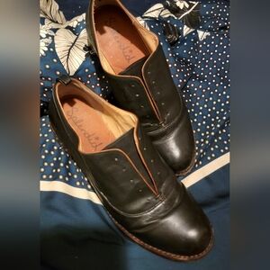 Splendid. Women's Black Leather Oxford Slip-ons. Size 8